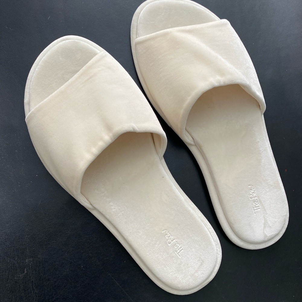 The Row Cream Women's Canal Slides Slipper in velvet size 37